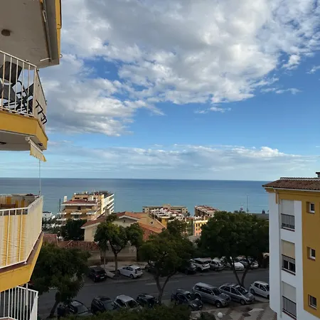 Modern 2 Bedroom With Sea Views Apartmán